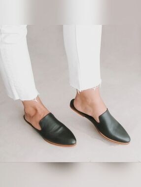 LIBERTÉ The Modern Mule on Black Leather, Size 8 (Fits Like a 7)